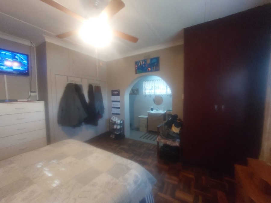 4 Bedroom Property for Sale in Oos Einde North West